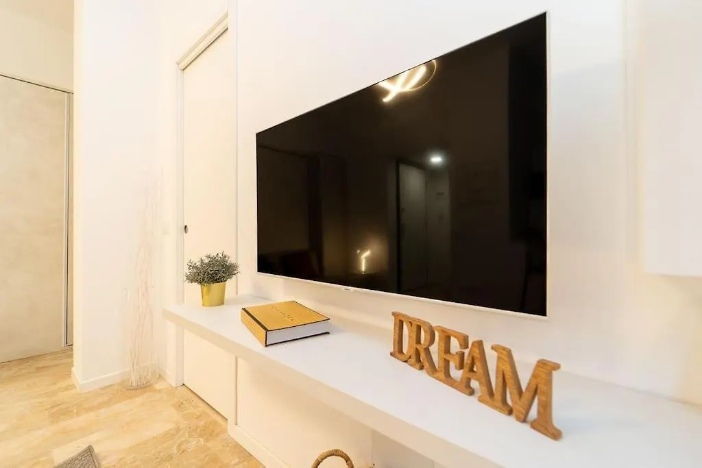 Appartement Porta Venezia Nuovo E Accogliente Appartamento Milan