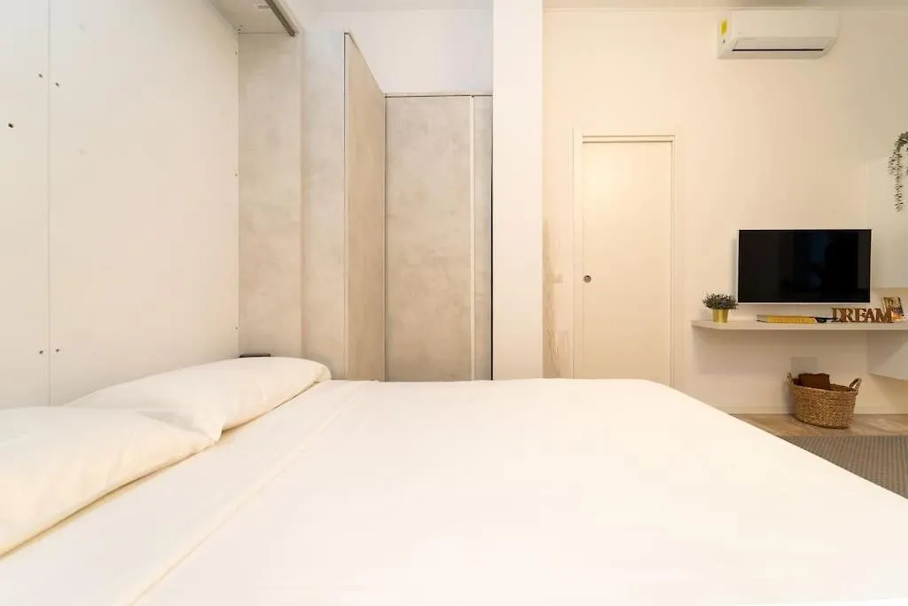 Appartement Porta Venezia Nuovo E Accogliente Appartamento Milan